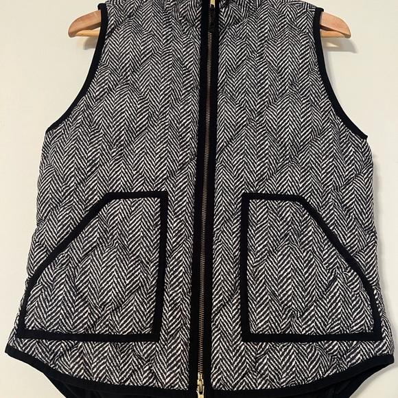 J. Crew Factory Quilted Printed Puffer Vest 02533 - Picture 2 of 7